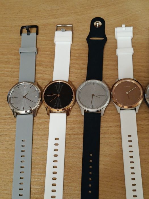 Garmin vivomove та інші
