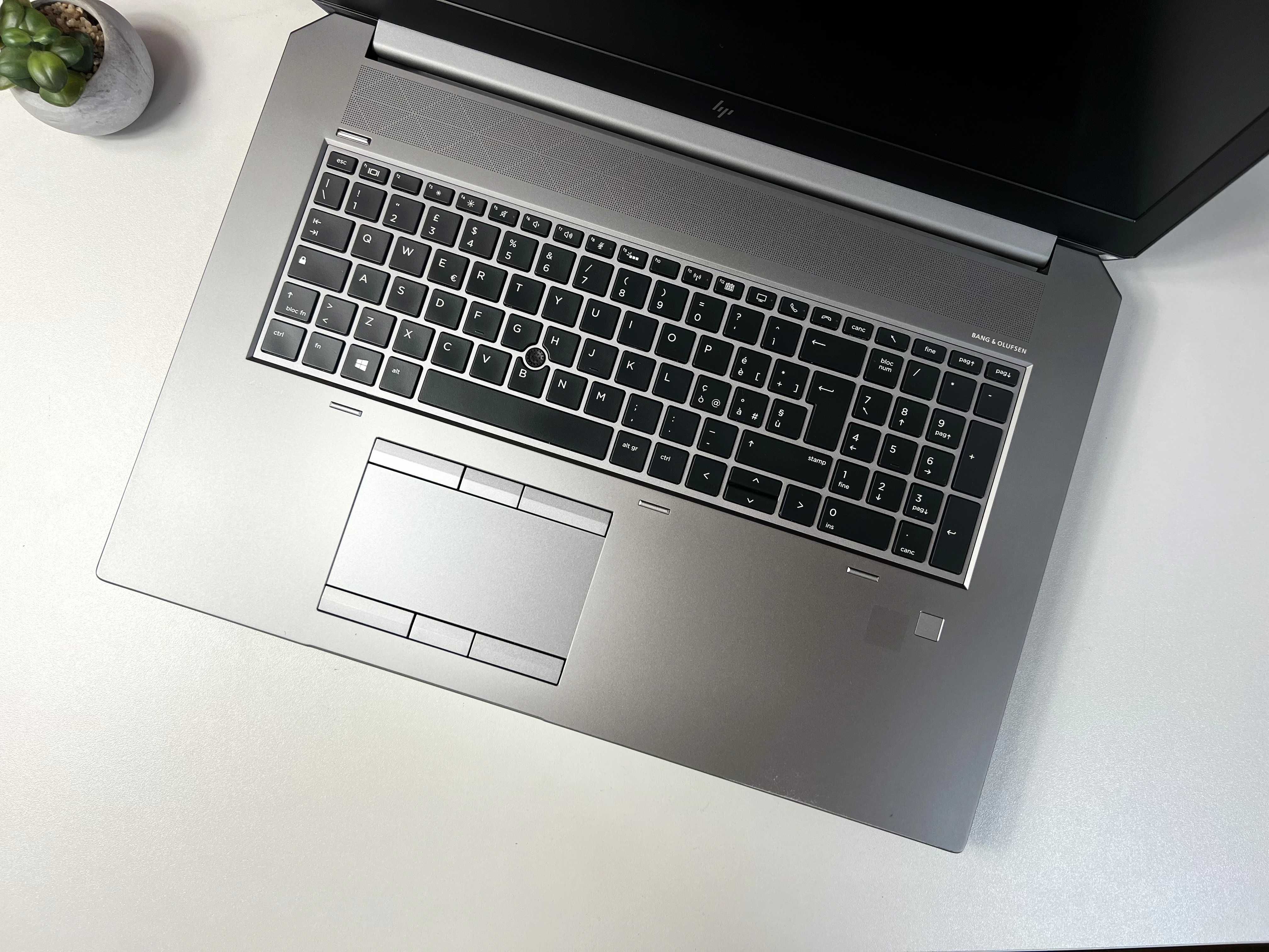RTX 3000 6GB·Ноутбук HP ZBook 17 G6·i7-9850H·16GB+SSD512 NVMe·17.3"FHD