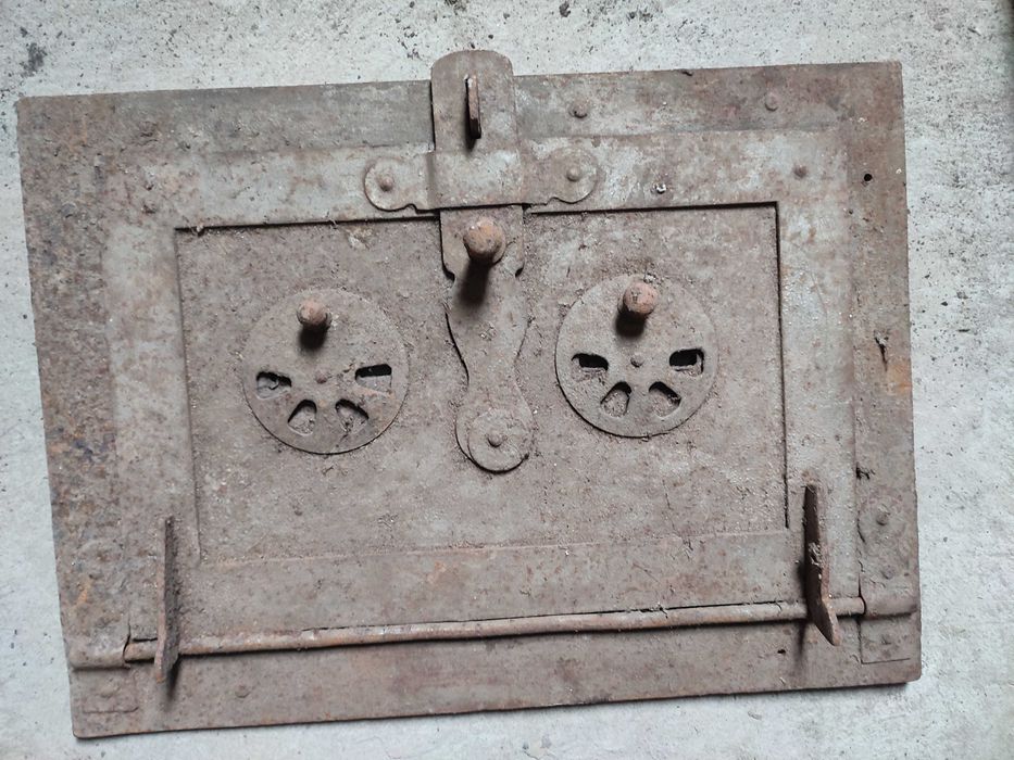 Продам старі дверцята