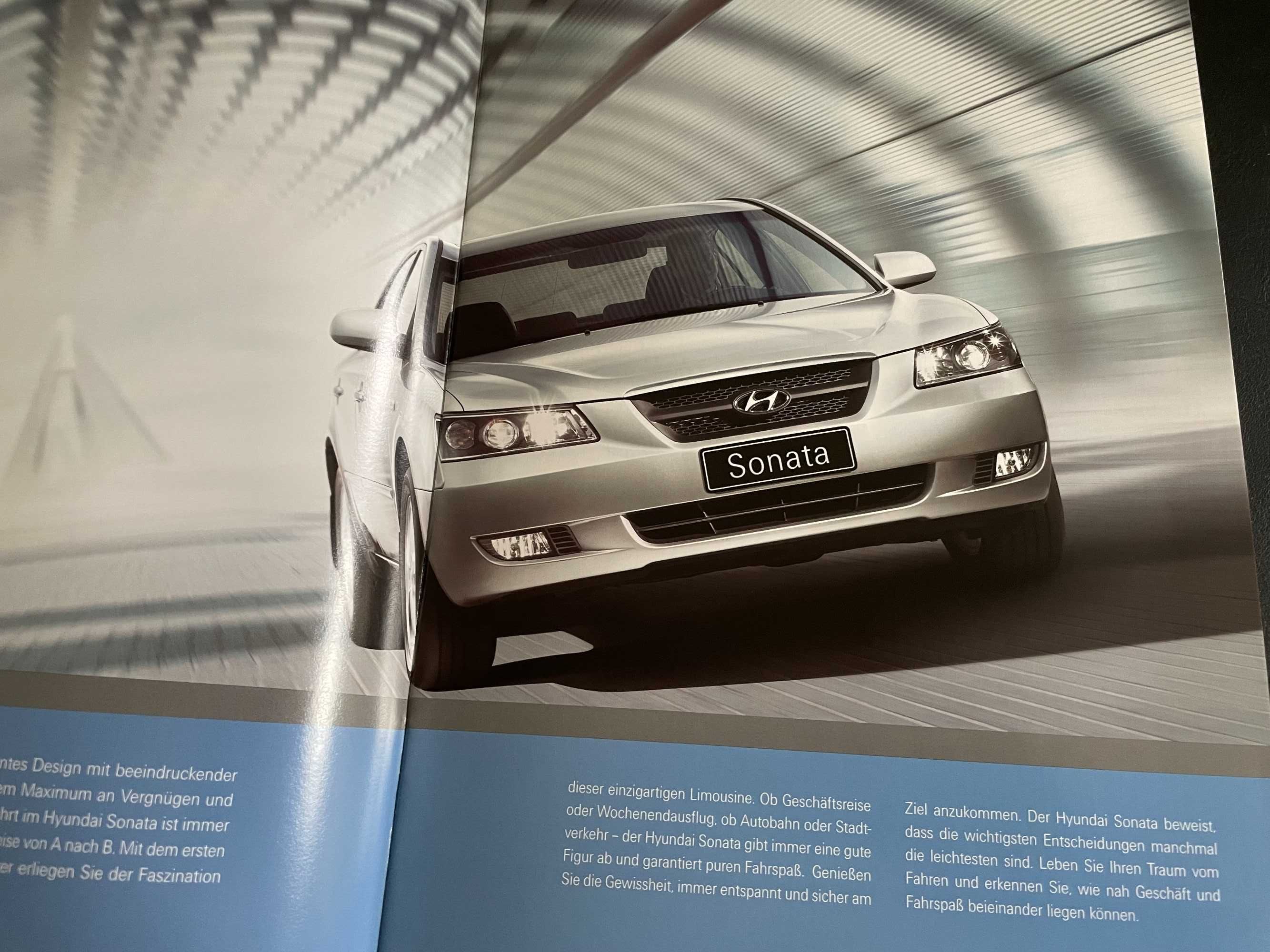 Katalog prospekt Hyundai Sonata 26 stron 2005 r.
