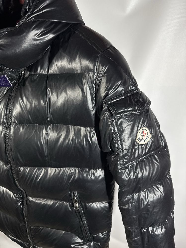 Куртка пуховик Moncler Maya оригінал розмір S-M