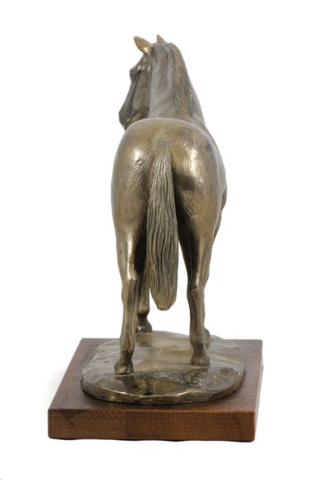 Hanowerski figurka konia na drewnie Art-Dog