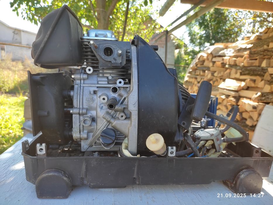 Інверторний генератор на запчастини