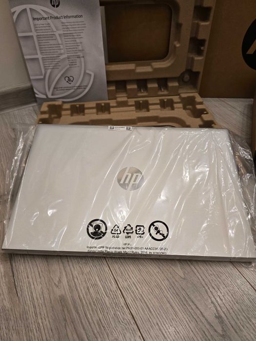 Laptop biznesowy HP ProBook450G10 15.6 IPS i5 16GB RAM 512GB SSD Win11