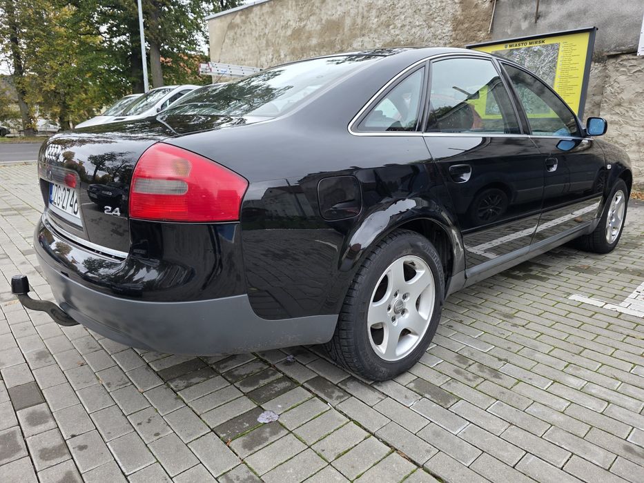 Audi A6 2.4 V6 Cała w orginale bez rdzy full wyposażenie