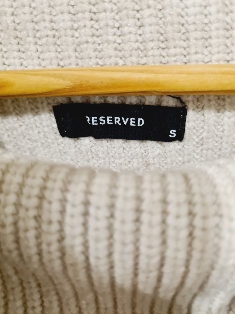 Ciepły golf Reserved S
