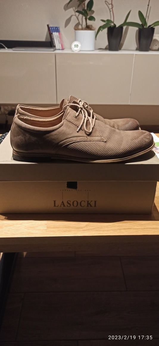 Buty skórzane Lasocki