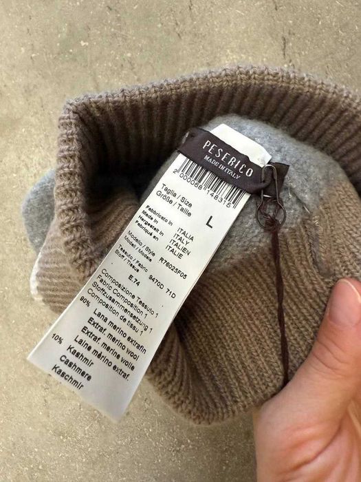 Оригинал. шапка M, L р. Peserico Италия