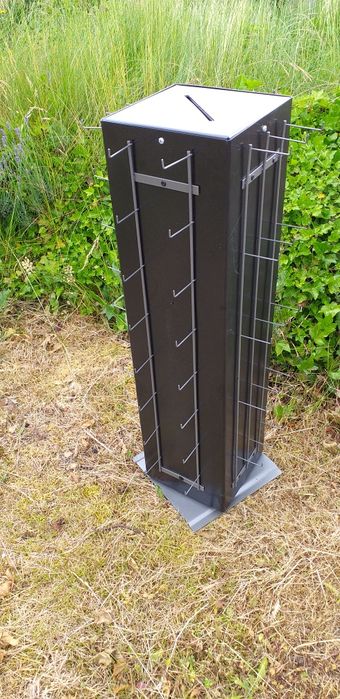 Stojak obrotowy na bibeloty / sklepowy