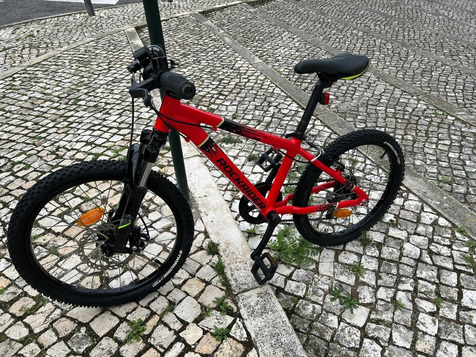 Bicicleta 6 aos 9 anos (120 m a 135 m) - ROCKRIDER ST900 20'