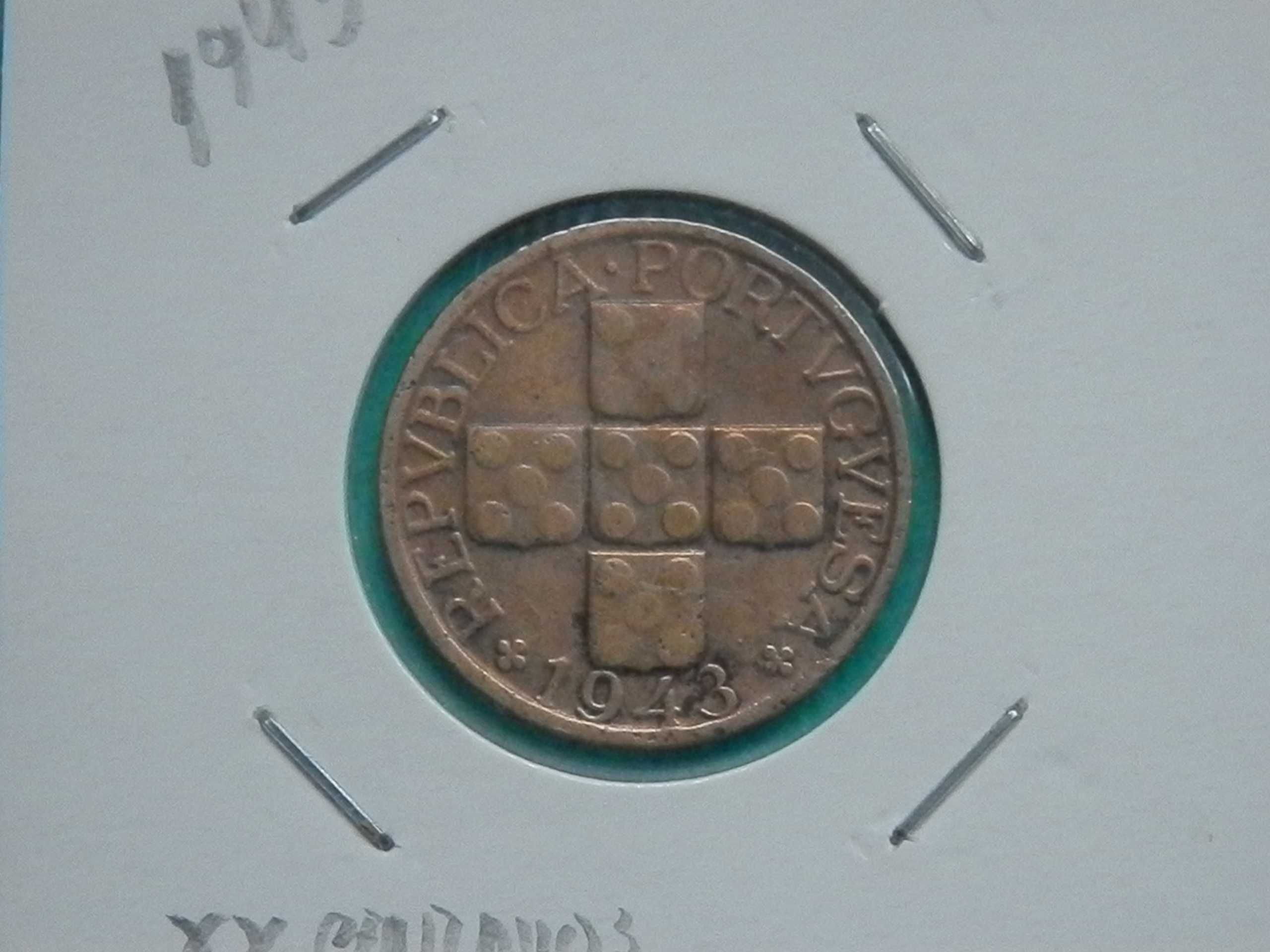 902 - República: XX centavos 1943 bronze, por 1,15