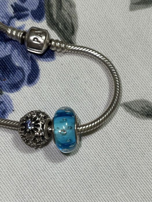 Продам нову намистину пандора