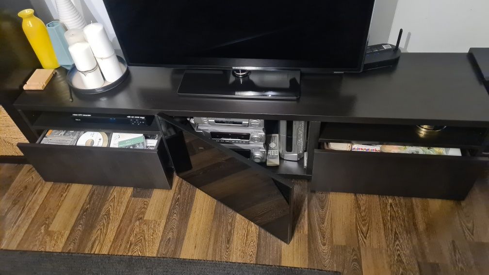 Szafka RTV ikea Besta