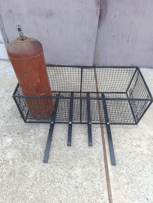 Продам Багажник, карзину на квадроцикл в гарному стані .