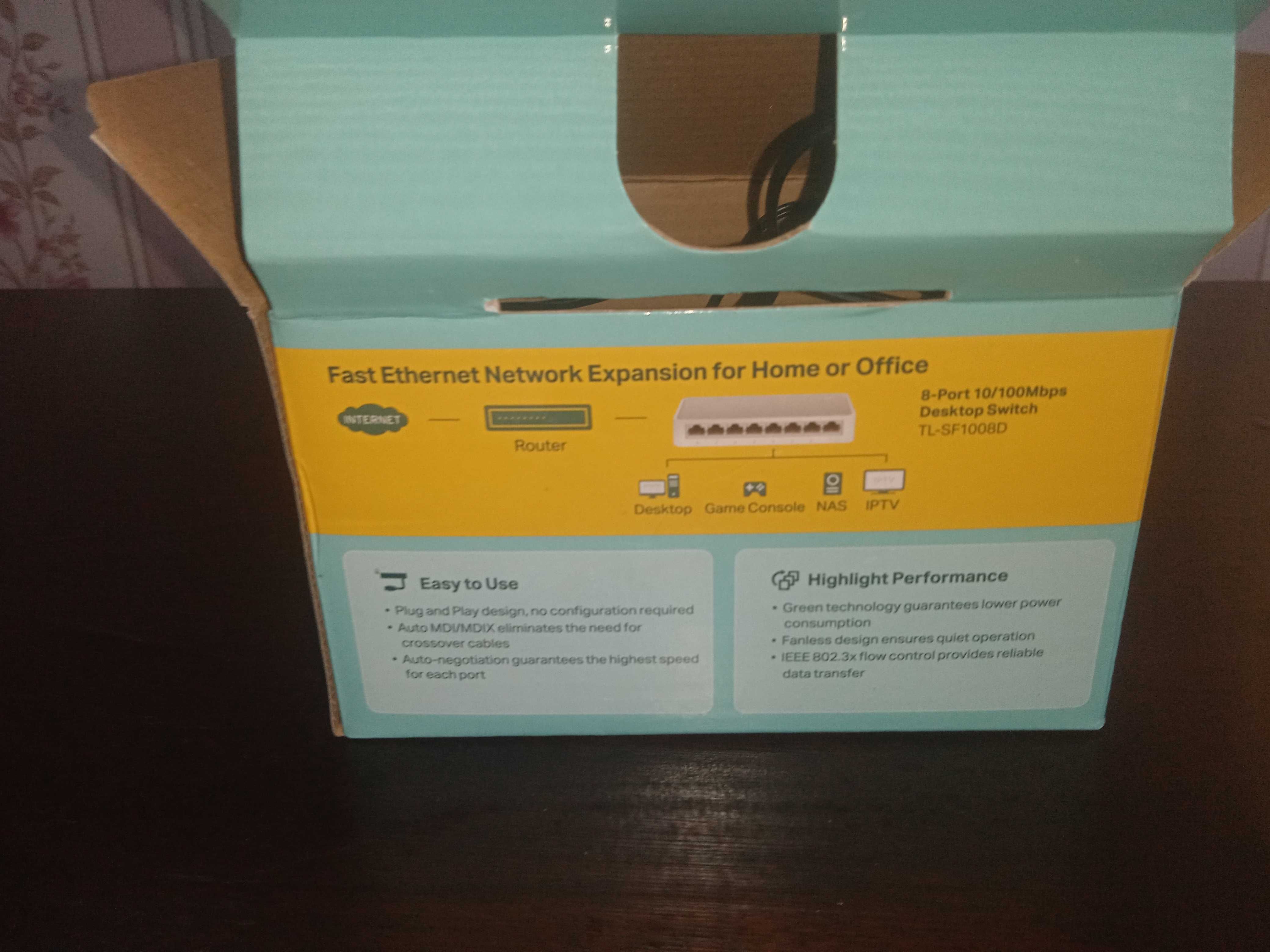 Коммутатор TP-Link TL-SF1008D