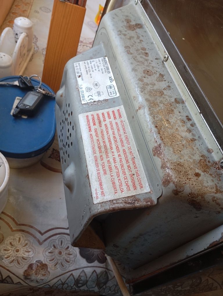 Мікрохвильова піч з грилем micromat combi 625