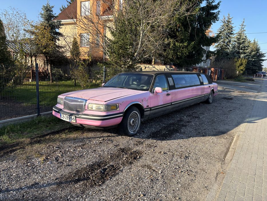 Lincoln Town Car Kristal 9 metrów