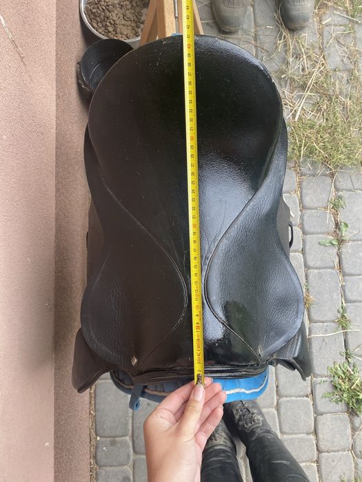 Siodło wszechstronne 16 cali wąskie