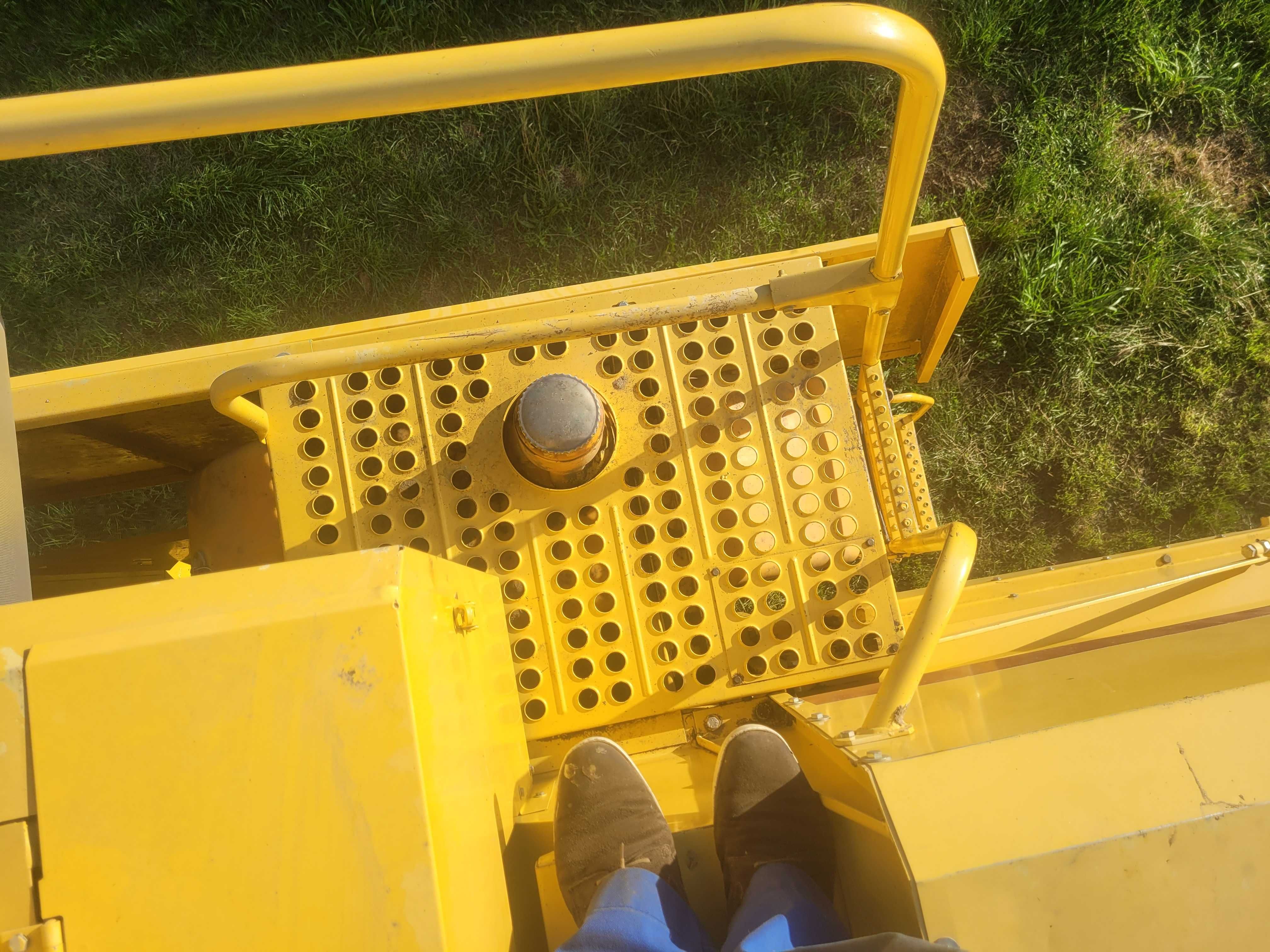 new holland tx 32,34 plus stol do rzepaku