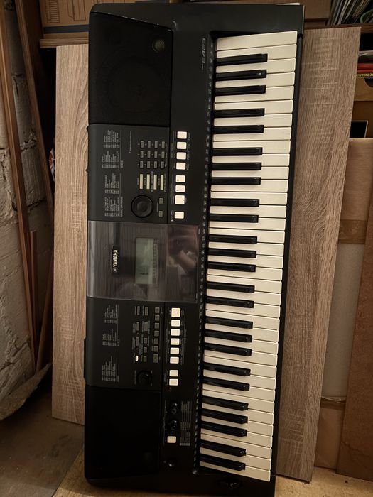 keyboard yamaha psr e423