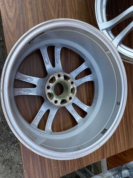 диски R17 5x120 ET30 8J BMW VW F10 F11 F30 f25 Volkswagen T5 T6 Vivaro