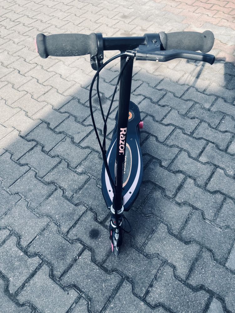 Hulajnoga elekryczna Razor