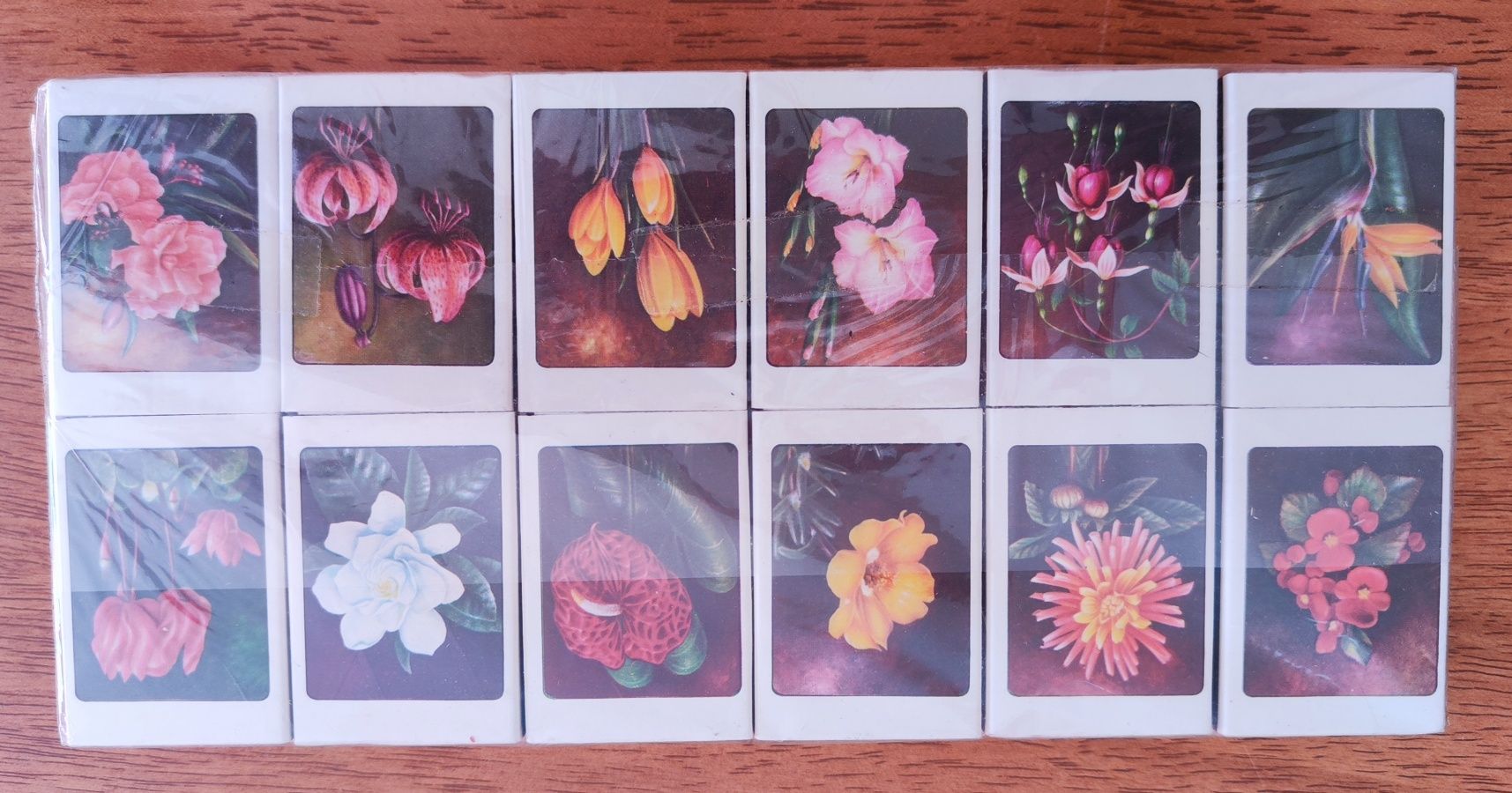 Coleção de caixas de fósforos flores