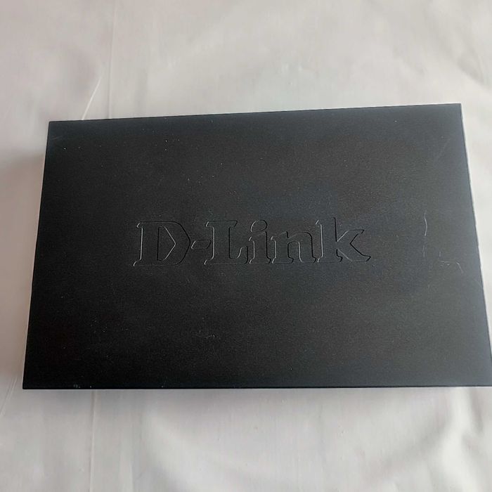 Маршрутизатор D-Link DSR-1000
