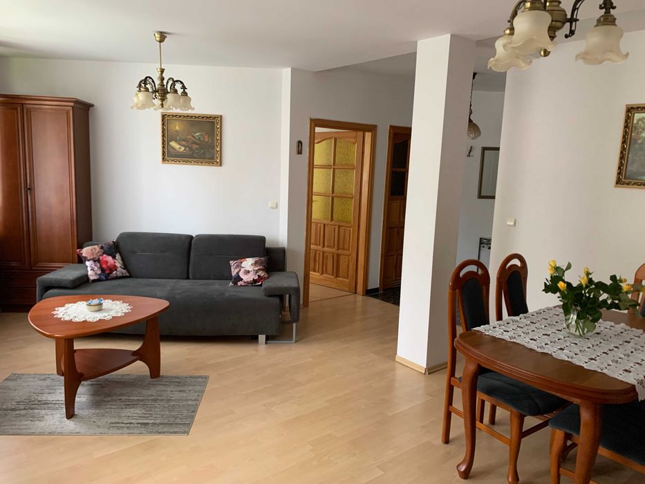 Mieszkanie 2-pok., parter z balkonem. Blisko morza.