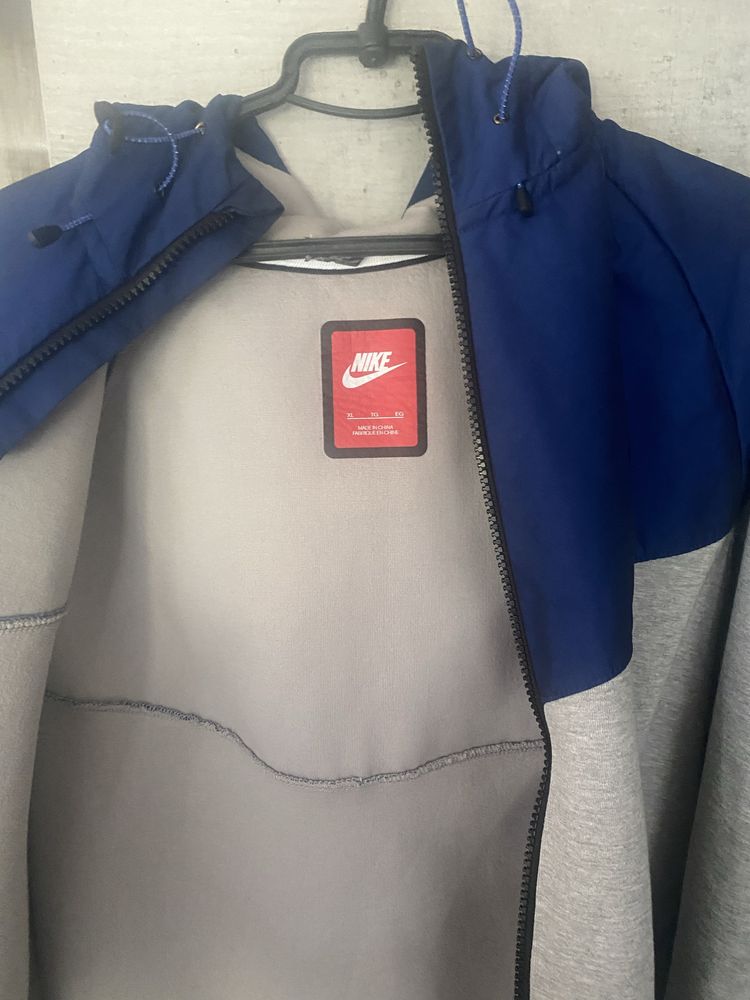 Куртка Nike tech fleace