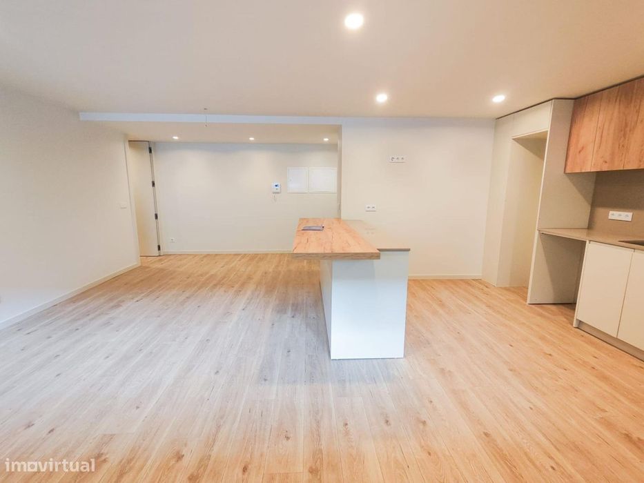 Apartamento T3 novo em São Bernardo, Aveiro