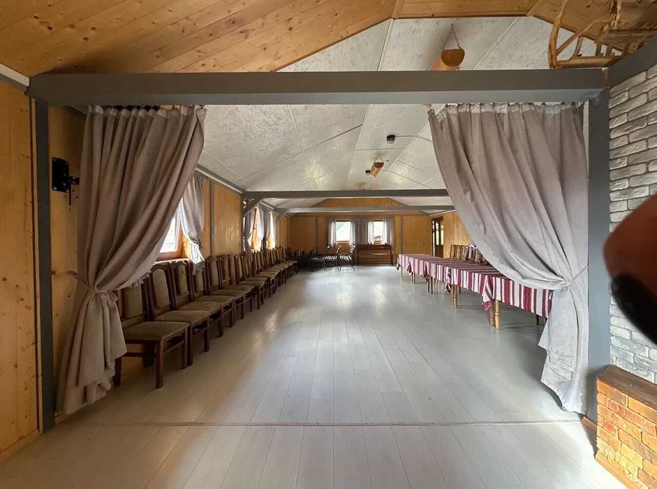 Продаж унікального Відпочинкового комплексу На Озерах