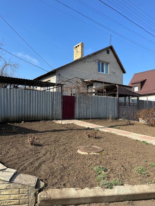 Сдам дом в аренду с гаражом и подвалом вулиця Лесі Українки