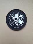 ODBLASKOWA Naszywka Medyk Czaszka | Taktyczny Patch IFAK