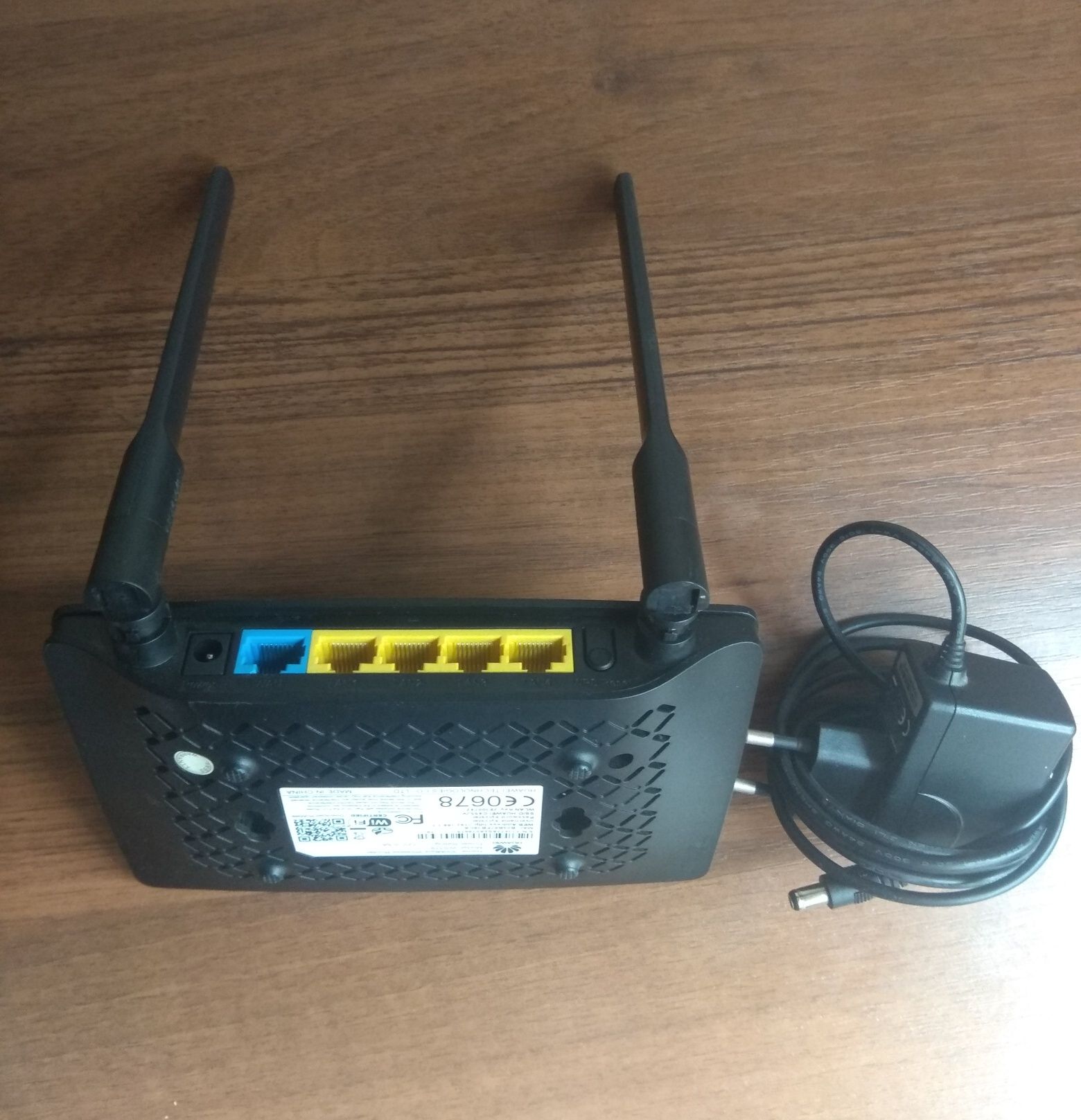 Роутер HUAWEI Model: WS319
