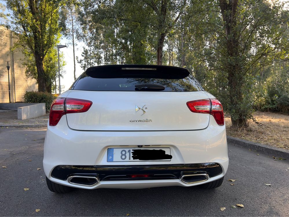 DS5 Citroen 1.6 e-HDI Hybrid Sport Chic