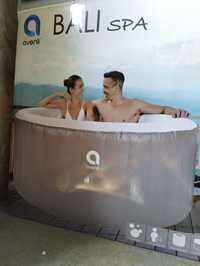 Jacuzzi pompowane