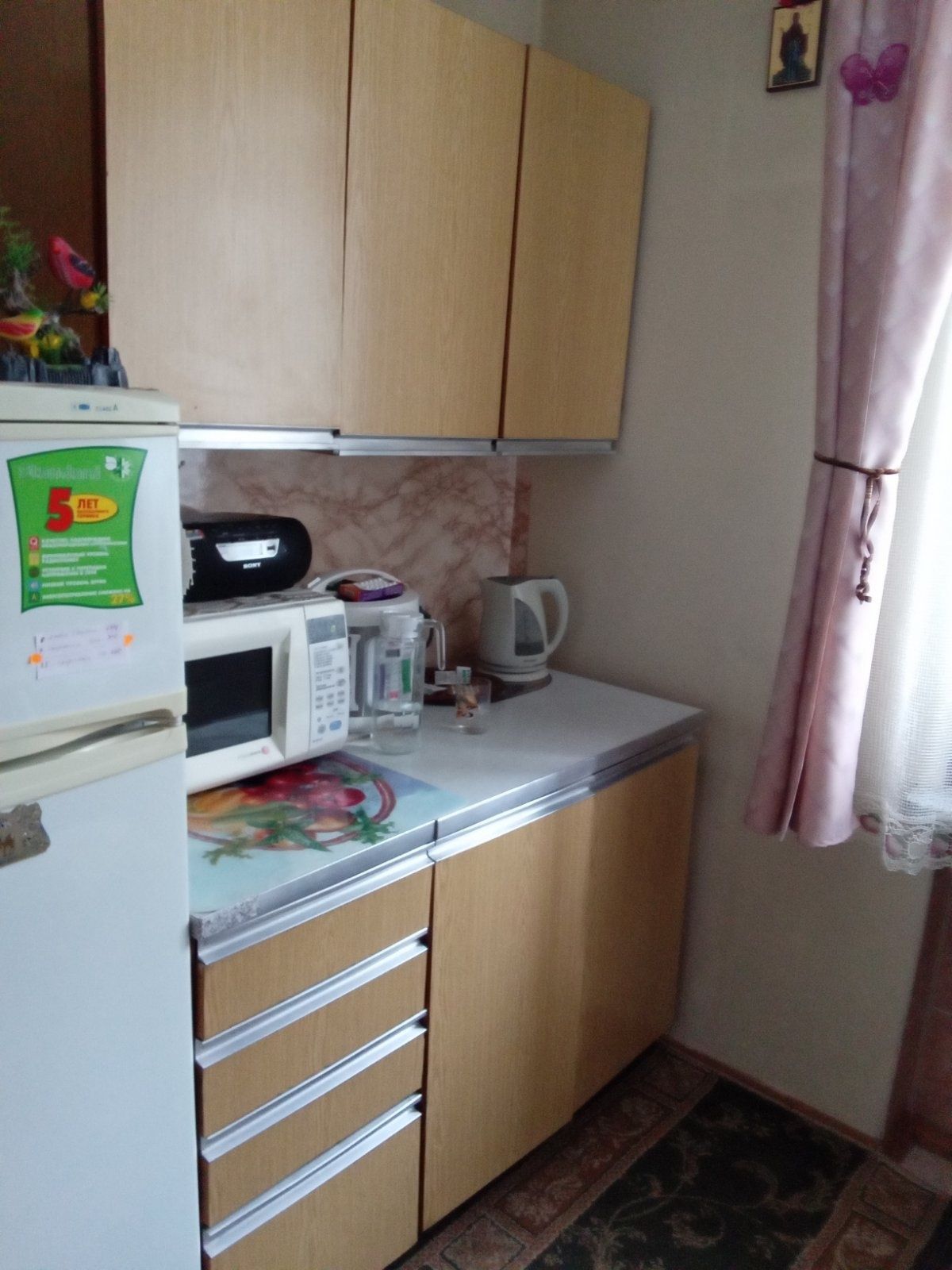 Здам частину кімнати