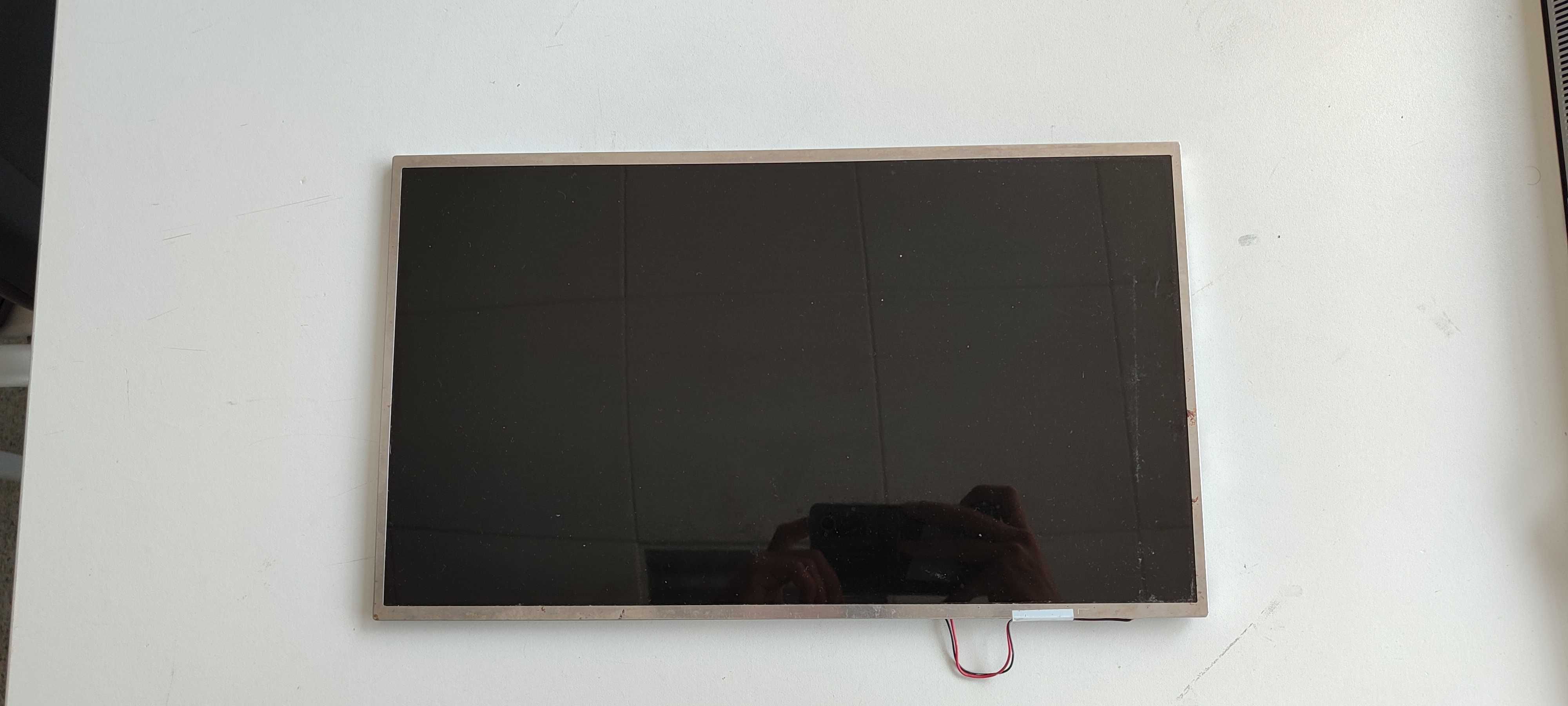 Display LP156WH1 (TL)(C1)