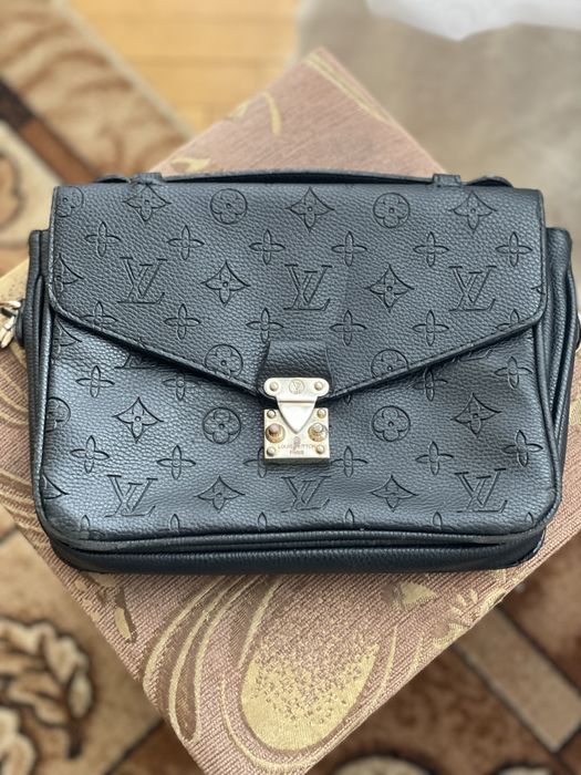 Сумка Louis Vuitton