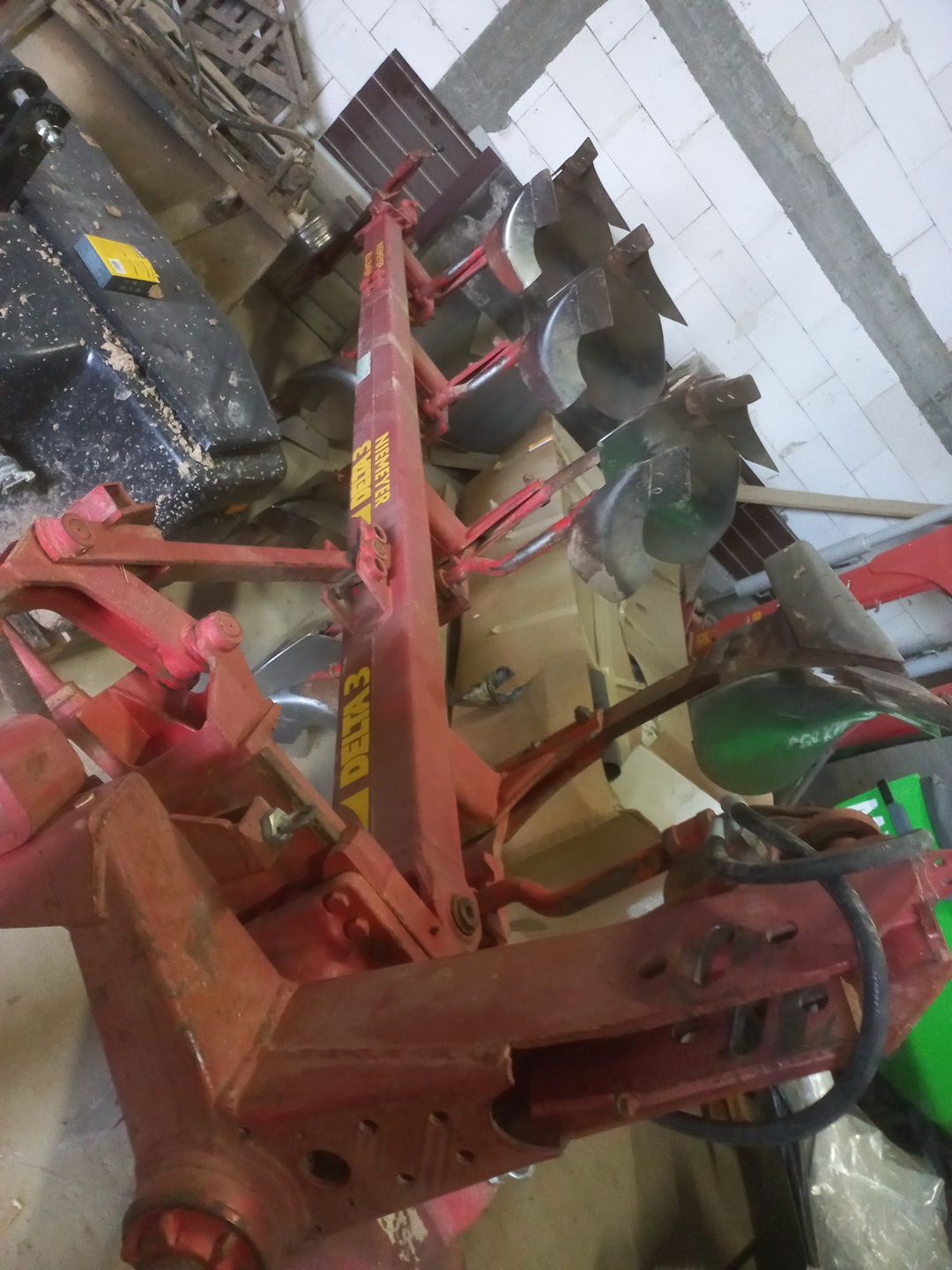 Pług Niemeyer Delta 3 4 obracany (kuhn Rabę,lemken)