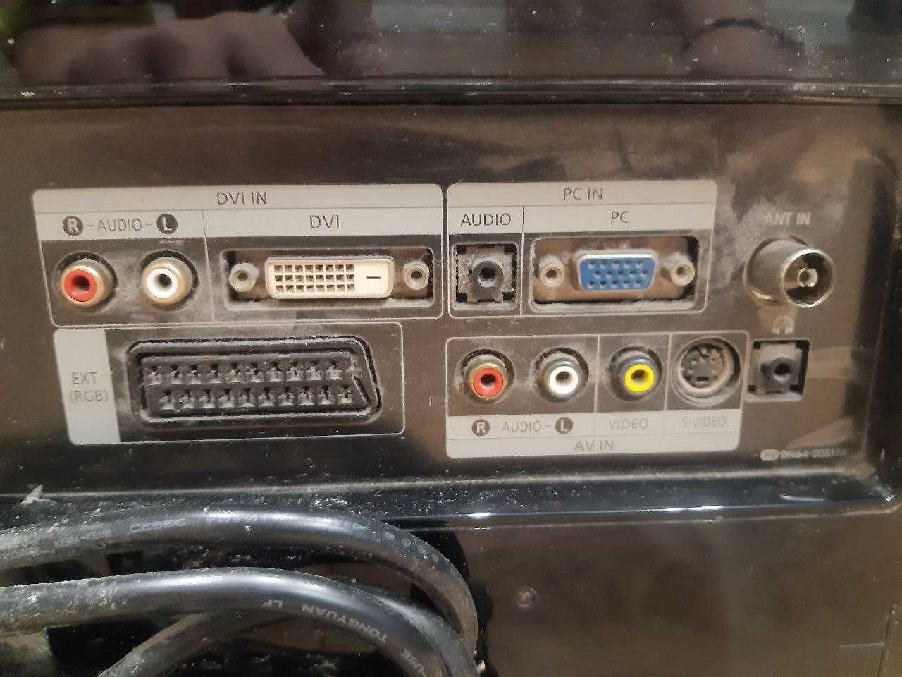 Телевізор Samsung LCD, модель LE19R71B, діагональ 19", 2000 грн