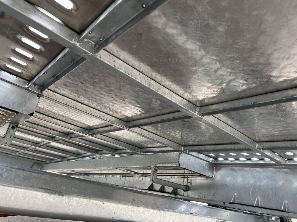 Laweta alu najazdy lapy LED  2700 kg 2,7t AUTOMARC 4,70x2.10m