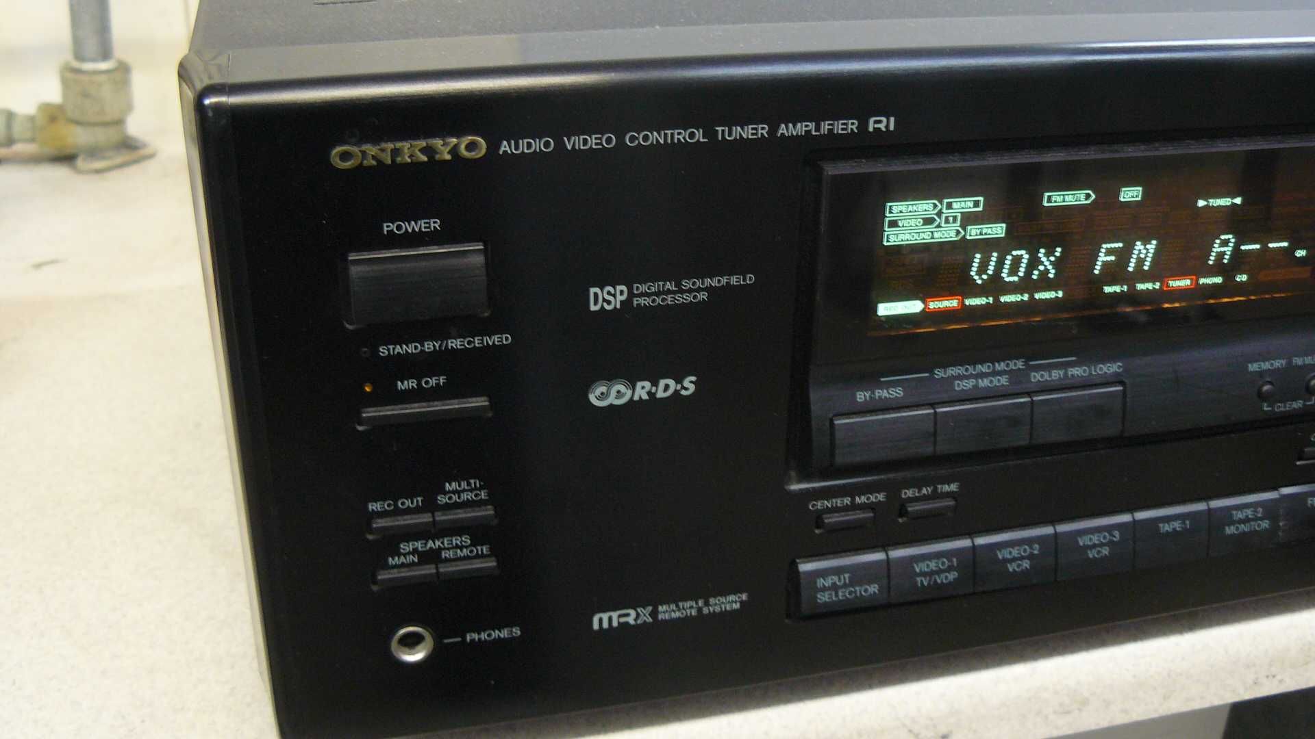 Onkyo TX-SV 525R Amplituner z RDS i kinem domowym