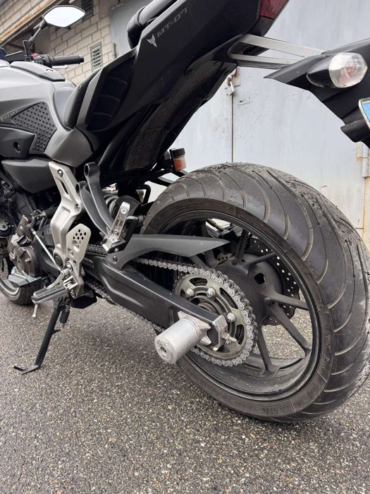 МТ07 ямаха мотоцикол