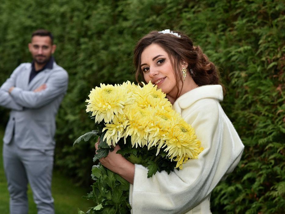 Послуги фотографа: Фотозйомка, фотосесія, весілля... Доступні ціни.