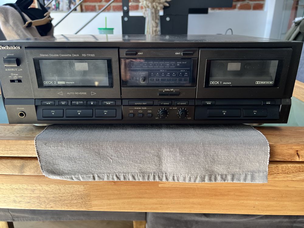 Magnetofon technics RS-TR165
