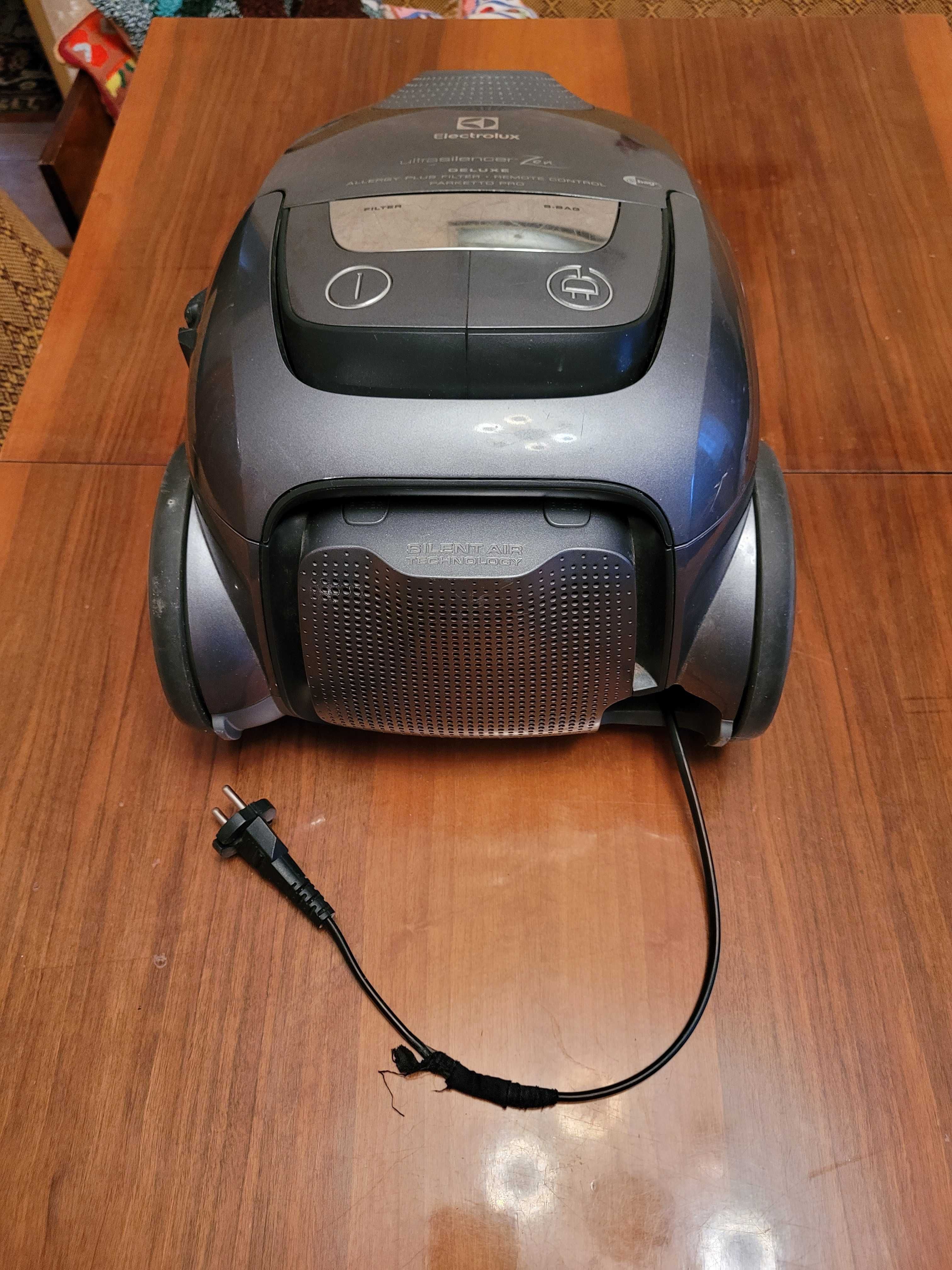 Odkurzacz ELECTROLUX UltraSilencer ZEN EUS89TM