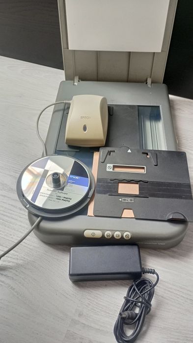 Skaner EPSON perfection 1260