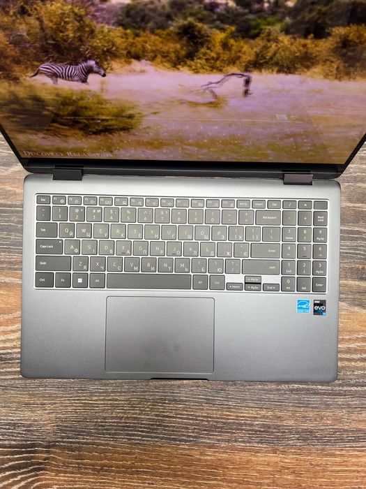 Samsung Book 3 Pro 360- 15.6 Touch AMOLED| i7-1360P|RAM 16GB|SSD 512GB